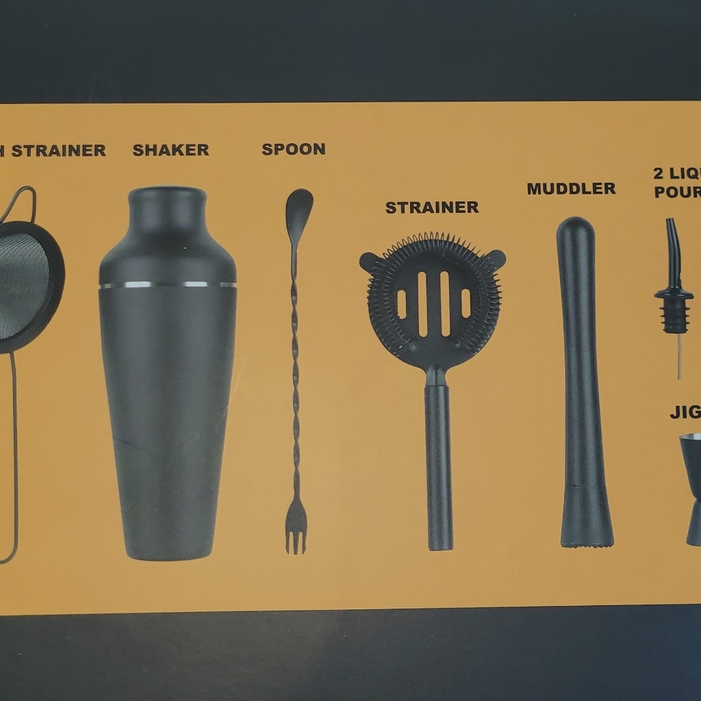 Cocktail Shaker Set - Picture 3 of 3